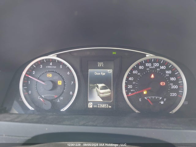 4T1BF1FKXHU417518 Toyota CAMRY SE
