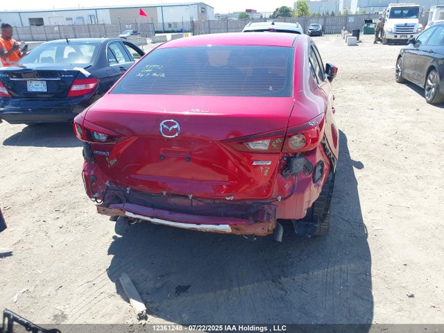 JM1BN1V7XJ1173932 Mazda pe