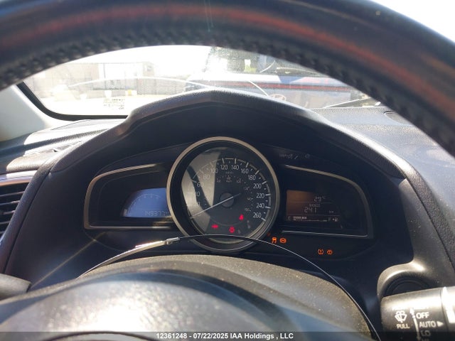 JM1BN1V7XJ1173932 Mazda pe