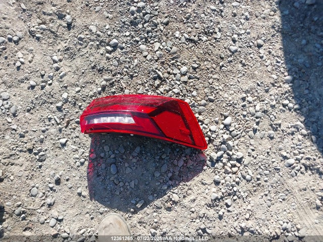 3VWC57BU9MM037832 Volkswagen tsi