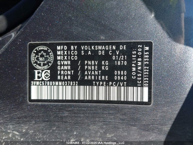 3VWC57BU9MM037832 Volkswagen tsi