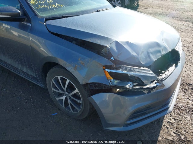 3VWD67AJ1GM319301 Volkswagen 2016