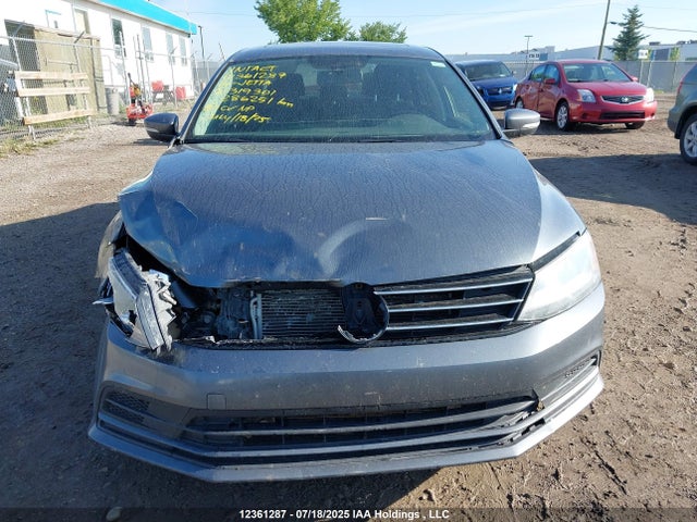 3VWD67AJ1GM319301 Volkswagen 2016