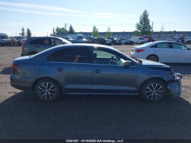 3VWD67AJ1GM319301 Volkswagen 2016