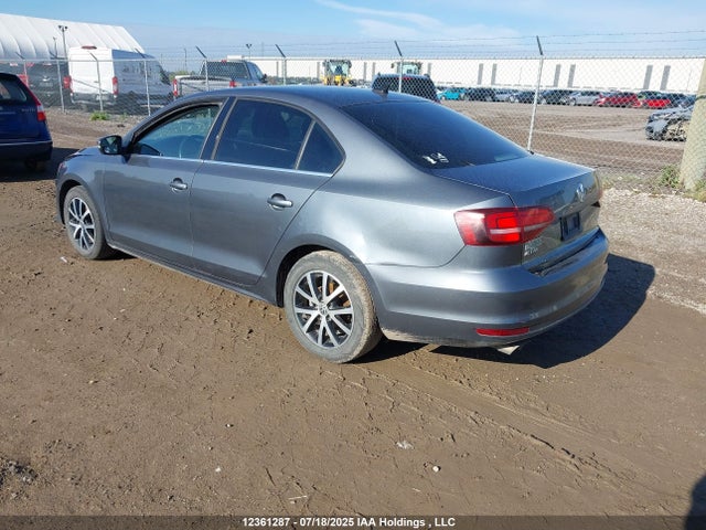 3VWD67AJ1GM319301 Volkswagen 2016