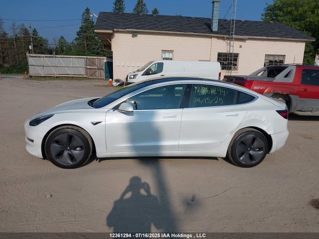 5YJ3E1EB1LF716524 Tesla MODEL 3