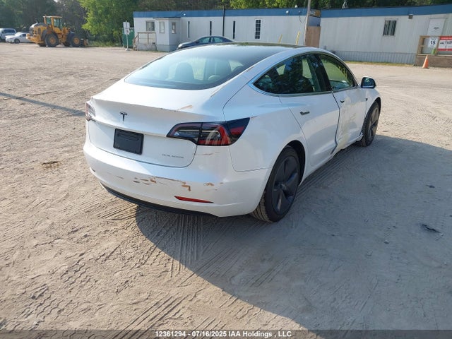 5YJ3E1EB1LF716524 Tesla MODEL 3