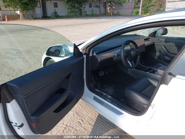 5YJ3E1EB1LF716524 Tesla MODEL 3