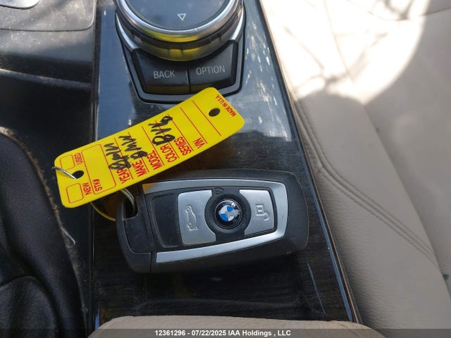 WBA3B3G51ENR84177 BMW 2014