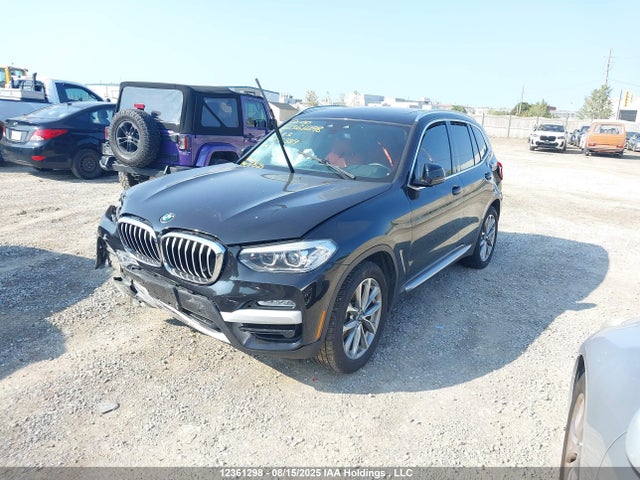 BMW X3 2019 5UXTR9C50KLP96389 Image 2
