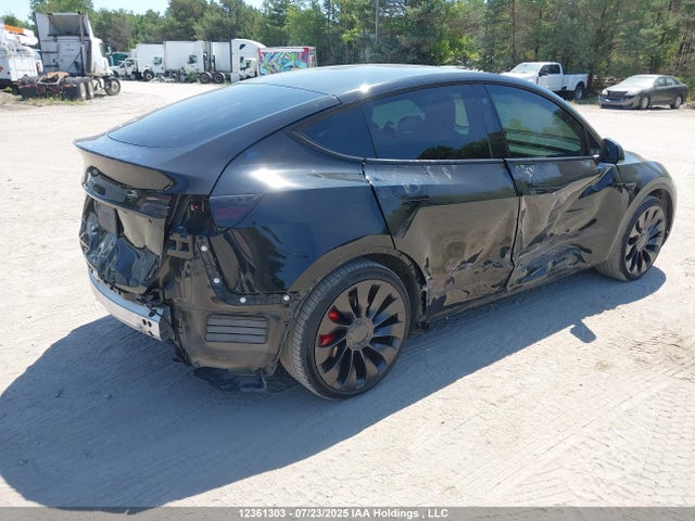7SAYGDEF7NF468791 Tesla Model Y