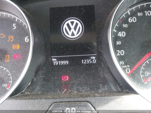 3VW217AU2GM065971 Volkswagen 1.8 tsi