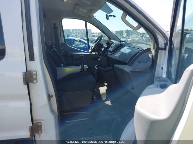 1FTNE1ZM9FKA74226 Ford 2015