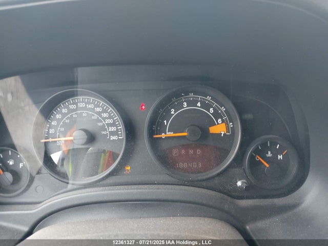 1C4NJPAB4ED628123 Jeep 2014