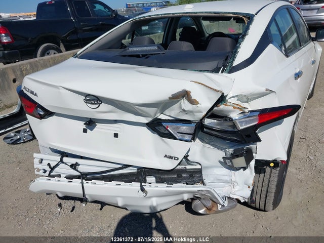 1N4BL4BW6SN367943 Nissan 2025