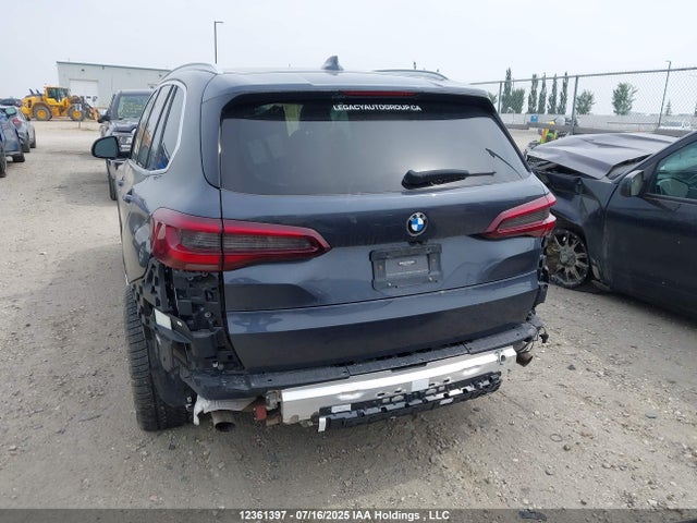 5UXCR6C05M9D89352 BMW X5