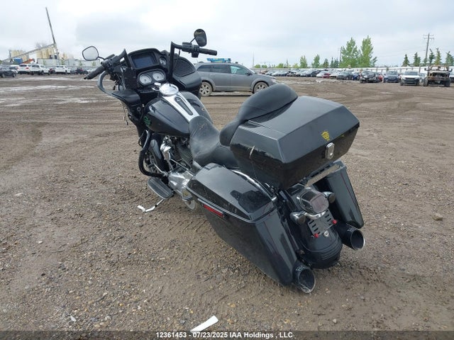 12361453 :رقم المزاد ، 5HD1KHCA2KB640694 vin ، 2019 Harley-davidson Fltrx مزاد بيع