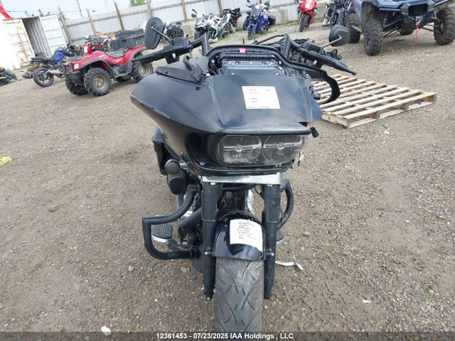 12361453 :رقم المزاد ، 5HD1KHCA2KB640694 vin ، 2019 Harley-davidson Fltrx مزاد بيع