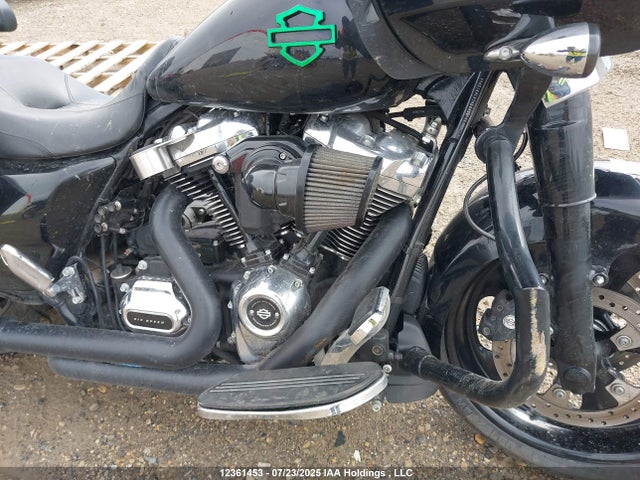 12361453 :رقم المزاد ، 5HD1KHCA2KB640694 vin ، 2019 Harley-davidson Fltrx مزاد بيع