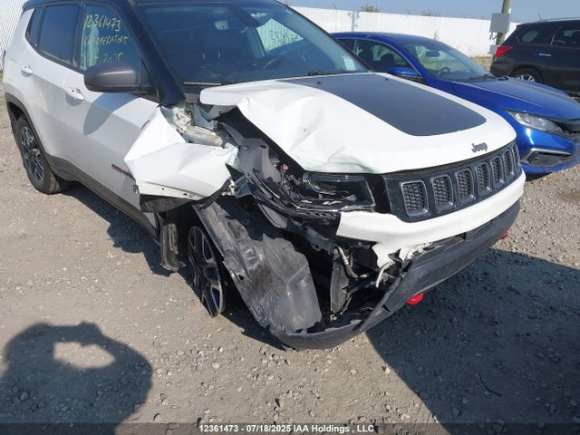 3C4NJDDB5LT133561 Jeep 2020