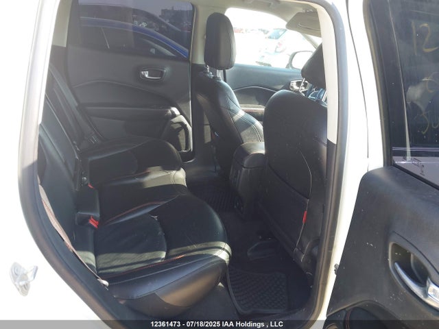 3C4NJDDB5LT133561 Jeep 2020
