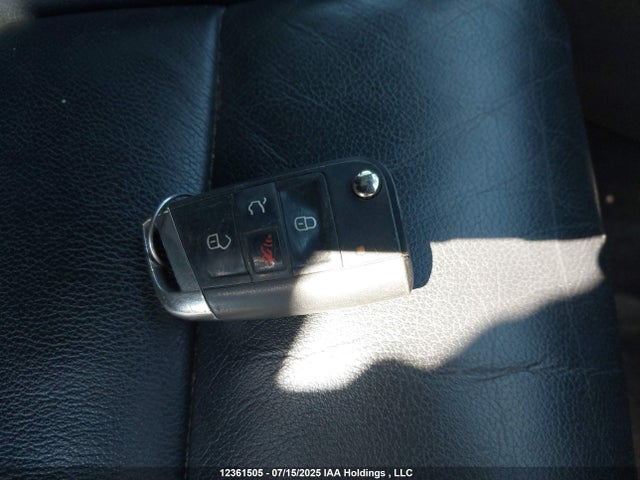 3VW5T7AU3FM004490 Volkswagen 2015