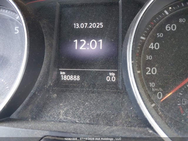 3VW5T7AU3FM004490 Volkswagen 2015