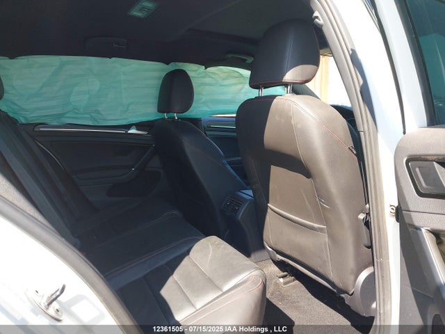 3VW5T7AU3FM004490 Volkswagen 2015