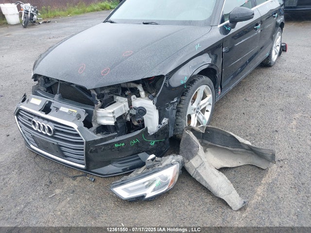 WAUB8GFF9J1034212 Audi A3