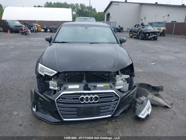 WAUB8GFF9J1034212 Audi A3