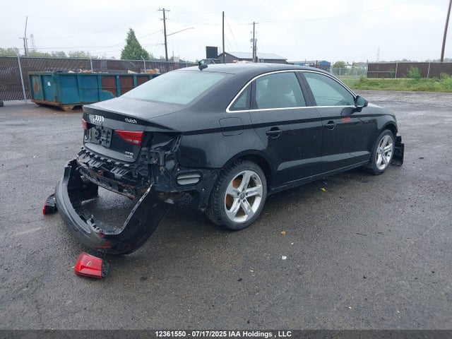 WAUB8GFF9J1034212 Audi A3