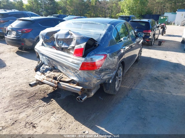 1HGCR2F58EA812523 Honda k24w1