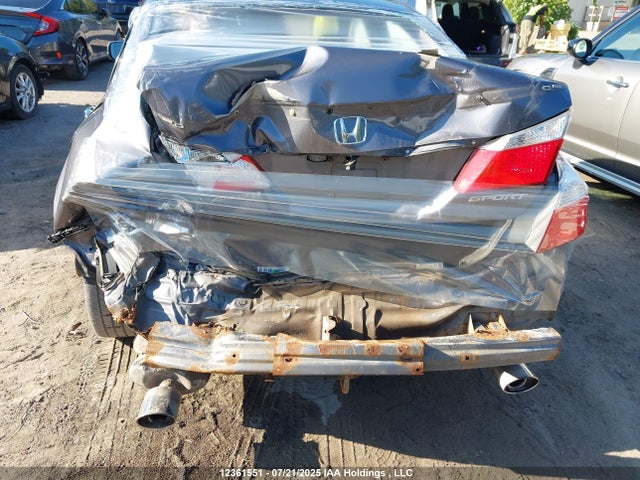 1HGCR2F58EA812523 Honda k24w1