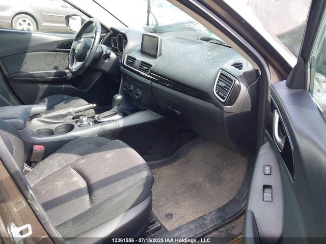 3MZBM1V76FM182511 Mazda pe