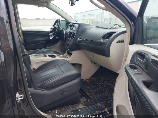 2C4RDGDG8GR381737 Dodge Grand Caravan