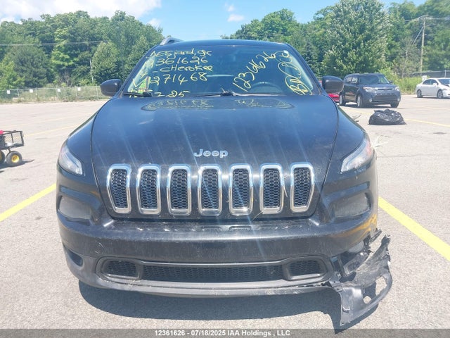 1C4PJLCB1EW271468 Jeep Cherokee
