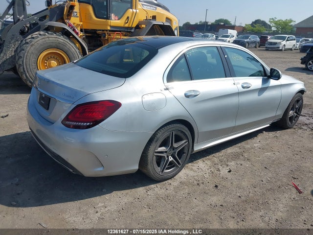 W1KWF8EB3MR637022 Mercedes-Benz m264