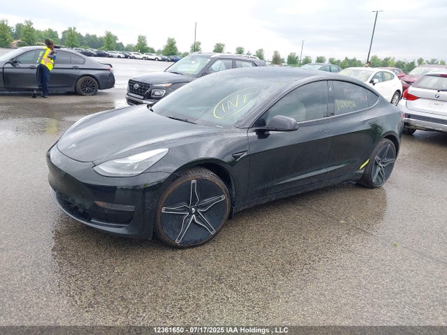 5YJ3E1EA3NF232896 Tesla Model 3 Rwd/standard Range
