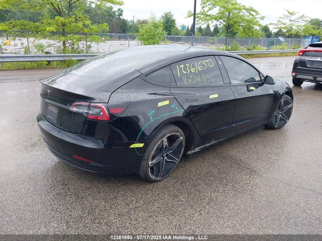 5YJ3E1EA3NF232896 Tesla Model 3 Rwd/standard Range