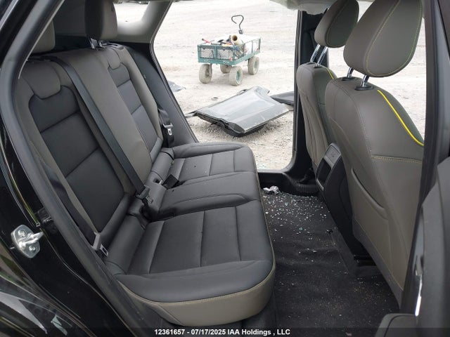 KL77LKE24SC045548 Chevrolet lih