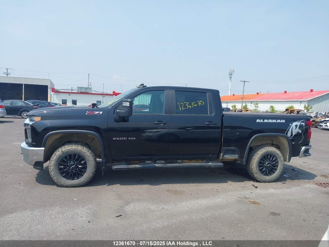 1GC1YNEY0NF335868 Chevrolet l5p