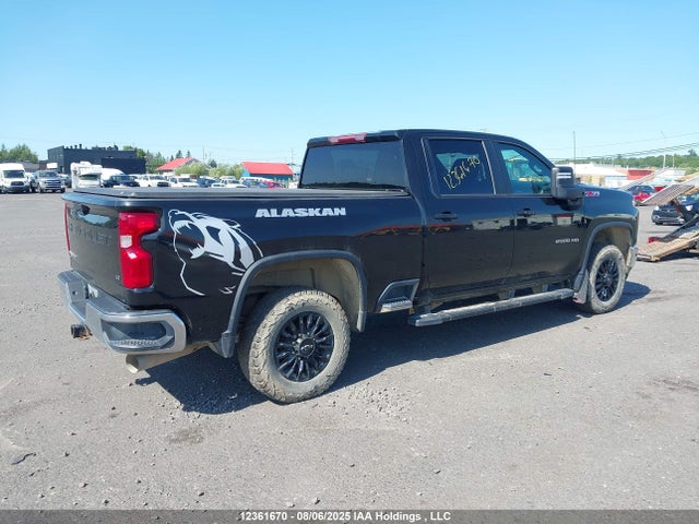 1GC1YNEY0NF335868 Chevrolet l5p
