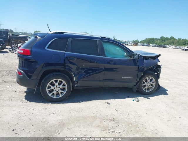 1C4PJMCS0FW591730 Jeep Cherokee