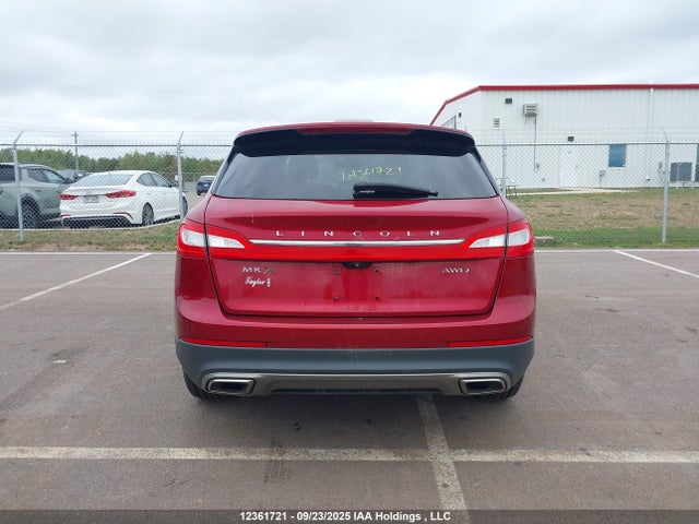Lincoln 2016 2016 2LMTJ8KR9GBL28336 Image 17