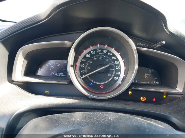3MZBM1U73FM154280 Mazda pe
