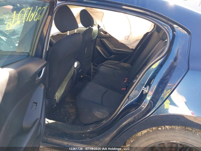 3MZBM1U73FM154280 Mazda pe