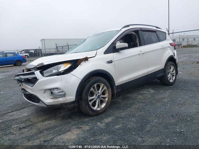 1FMCU9G97HUA70251 Ford 2017