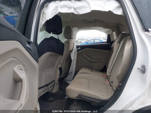 1FMCU9G97HUA70251 Ford 2017