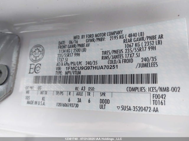 1FMCU9G97HUA70251 Ford 2017