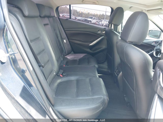 JM1GJ1V54G1405689 Mazda py